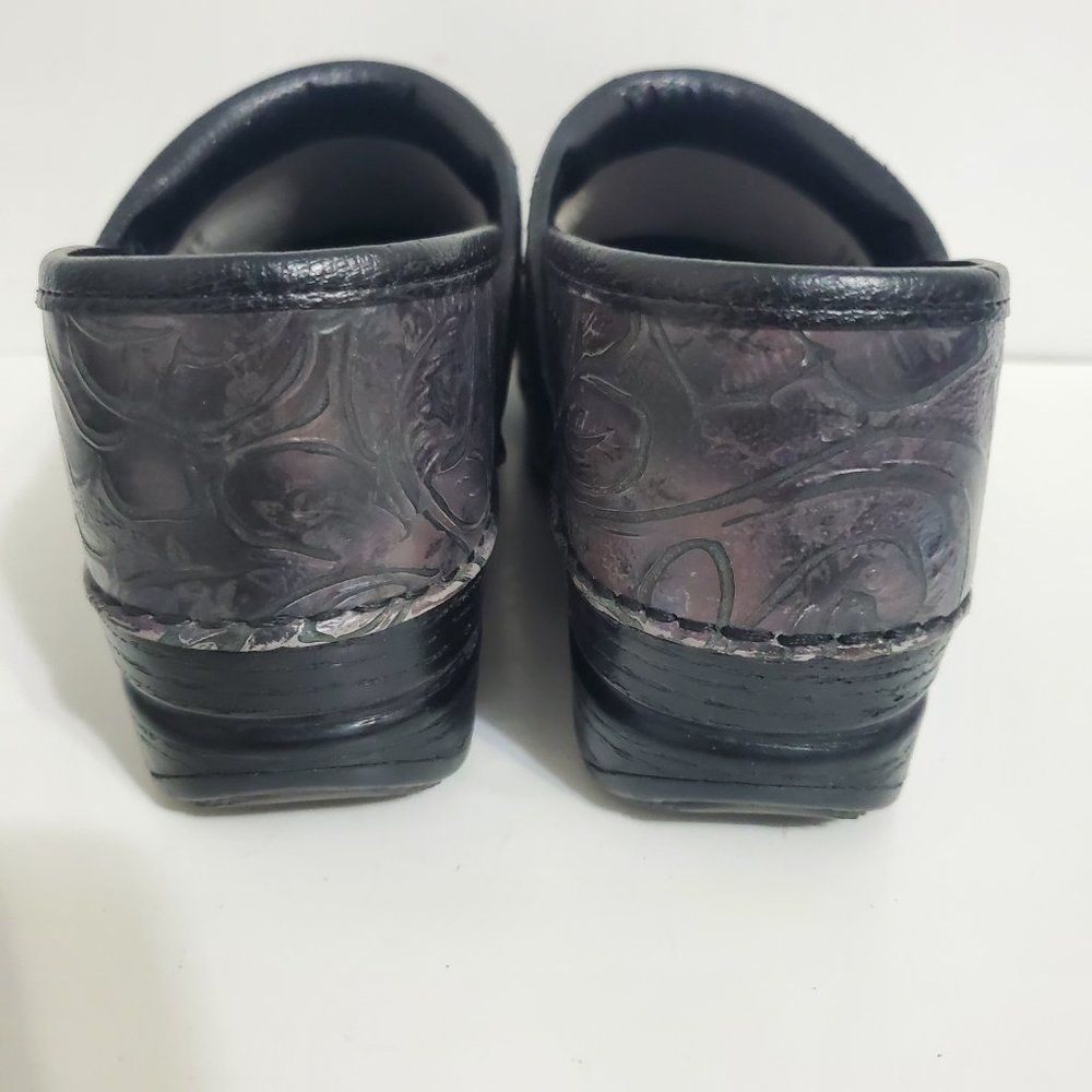 Dansko Xp Professional Clog Gray Tooled Leather E… - image 4